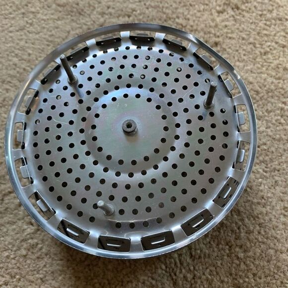 Stainless Steel Vegetable Steamer - Picture 4 of 4